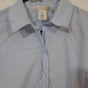 Bottom up light blue shirt